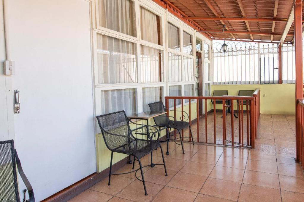 Sura Bed And Breakfast San Jose  Exterior foto